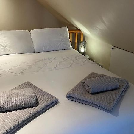Two Storey Annex Cottenham Екстериор снимка